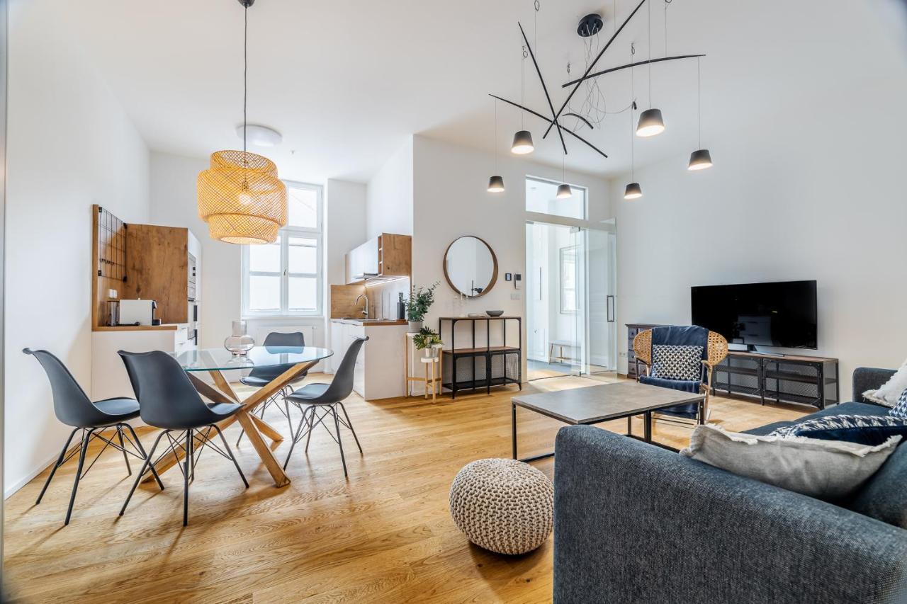 Elegant Located In The Centre Of Apartmán