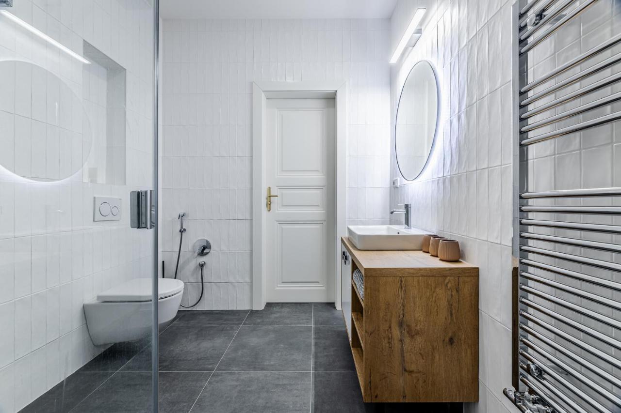 Elegant Located In The Centre Of * Praha
